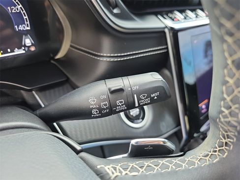 Used 2025 Jeep Grand Cherokee Laredo X image 24