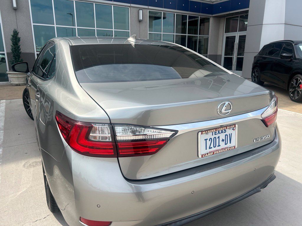 Used 2017 Lexus ES 350 FWD image 5