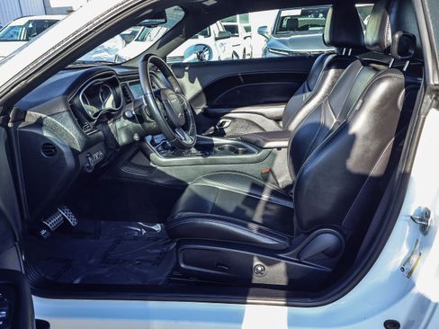 Used 2018 Dodge Challenger GT w/ Driver Convenience Group image 2