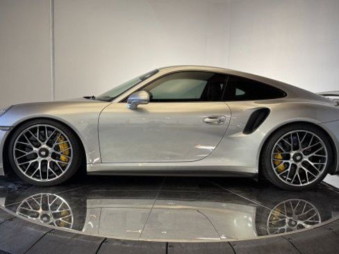 Used 2014 Porsche 911 Turbo AWD/4WD image 24