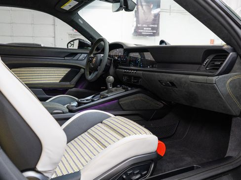 Used 2026 Porsche 911 GT3 image 26