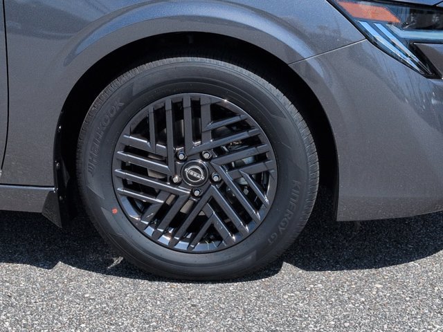 Certified 2027 Nissan Sentra SV w/ Floor Mat Package FWD image 11