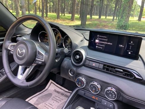 Used 2024 MAZDA MX-5 Miata Grand Touring image 23