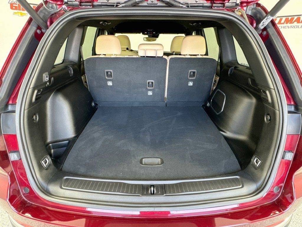 Used 2023 Jeep Grand Cherokee Limited RWD image 26