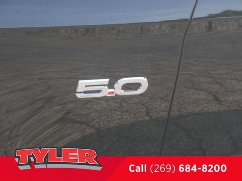 Used 2019 Ford Mustang GT Premium RWD image 12
