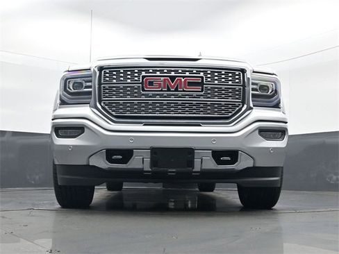 Used 2018 GMC Sierra 1500 Denali w/ Denali Ultimate Package image 22