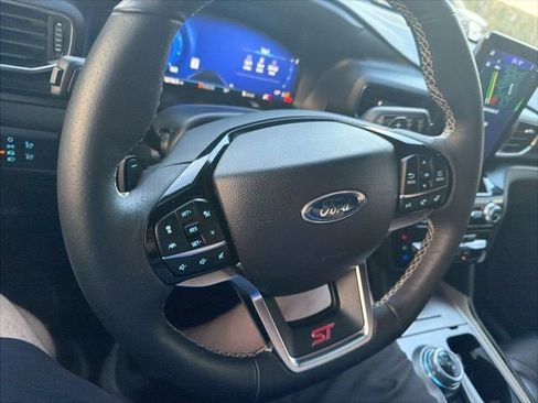 Used 2024 Ford Explorer ST w/ Equipment Group 401A image 29