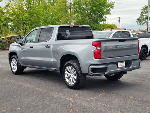 Used 2024 Chevrolet Silverado 1500 Custom image 8