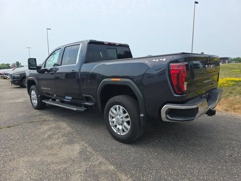 Used 2024 GMC Sierra 2500 SLE w/ SLE Value Package; AWD/4WD image 3