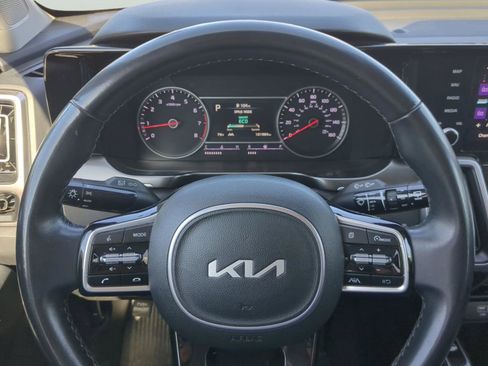 Used 2023 Kia Sorento S FWD image 26