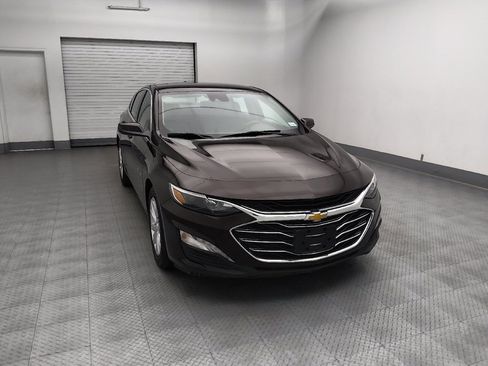 Used 2020 Chevrolet Malibu LT FWD image 14
