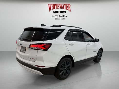 Used 2022 Chevrolet Equinox RS w/ Infotainment Package AWD/4WD image 4