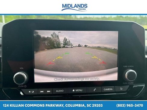 Used 2022 Nissan Pathfinder SV AWD/4WD image 32