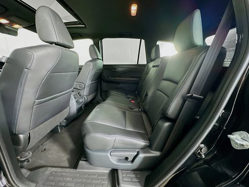 Used 2022 Honda Passport EX-L image 27