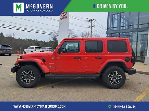 Used 2024 Jeep Wrangler Sahara image 2