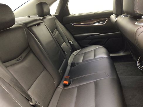 Used 2014 Cadillac XTS Premium image 19
