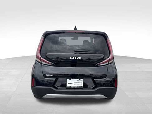 Certified 2025 Kia Soul LX FWD image 8
