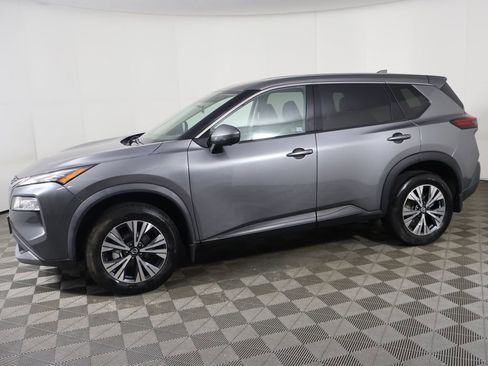 Used 2021 Nissan Rogue SV AWD/4WD image 15