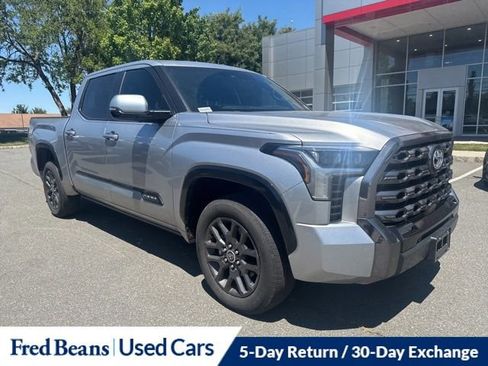 Used 2023 Toyota Tundra Platinum AWD/4WD image 2