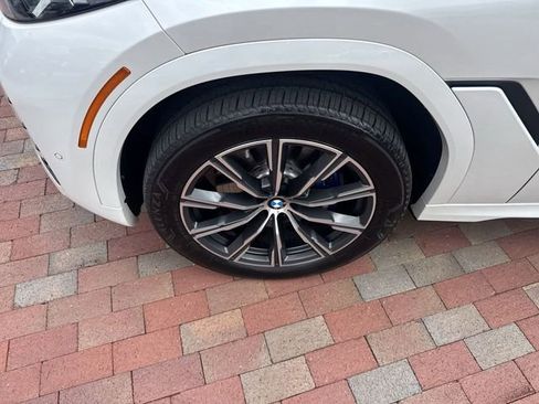 Used 2026 BMW X6 xDrive40i AWD/4WD image 10