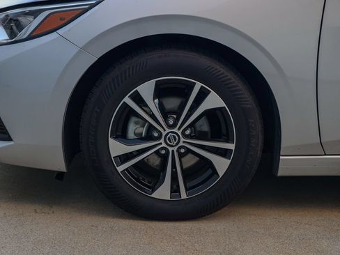 Used 2023 Nissan Sentra SV FWD image 11