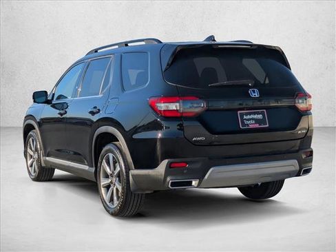 Used 2024 Honda Pilot Elite image 8