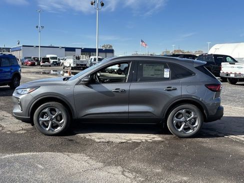 New 2026 Ford Escape ST-Line w/ Cold Weather Package image 5