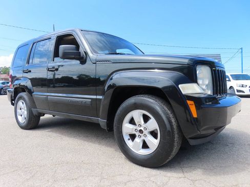 Used 2012 Jeep Liberty Sport AWD/4WD image 1
