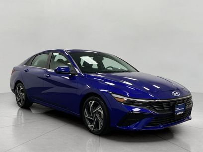 Certified 2025 Hyundai Elantra SEL