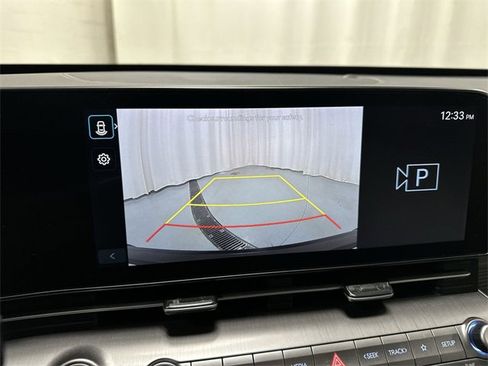 Used 2024 Hyundai Kona SEL image 12