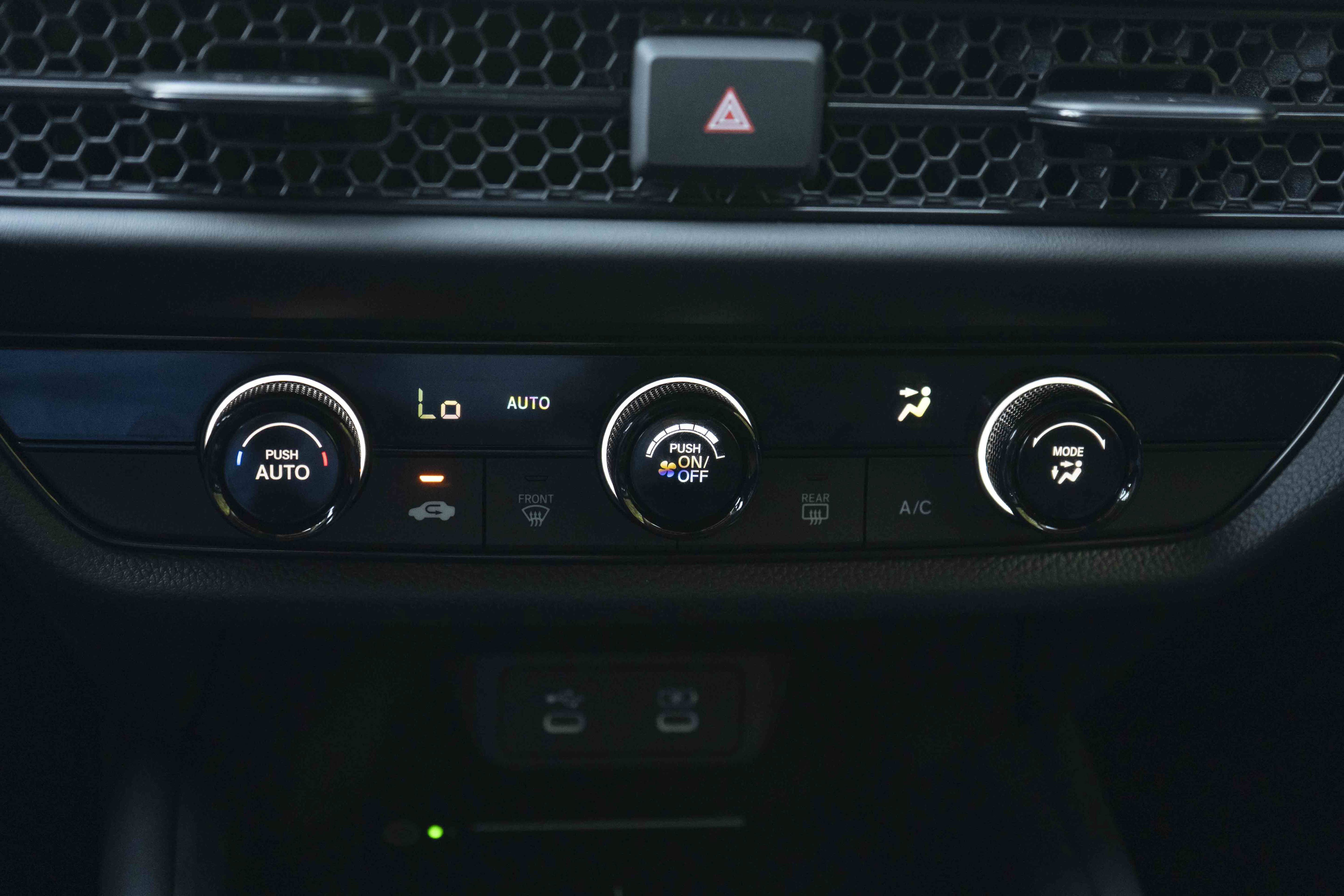 Used 2027 Honda HR-V LX image 34