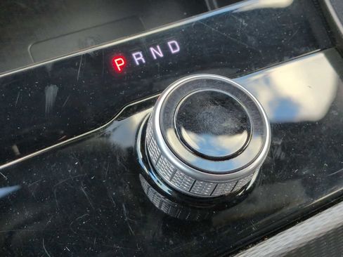 Used 2023 Jeep Grand Cherokee L Laredo image 31