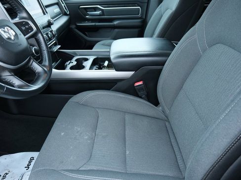 Used 2022 RAM 1500 Big Horn image 5