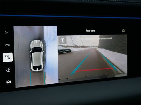 New 2025 Porsche Macan 4S Electric image 22