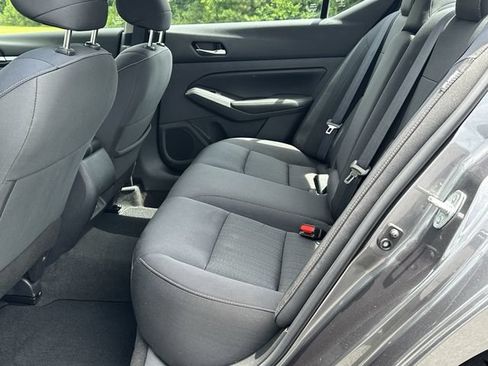 Certified 2022 Nissan Altima 2.5 SV FWD image 21