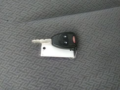 Used 2007 Chrysler Town & Country LX w/ Popular Equipment Group II image 15