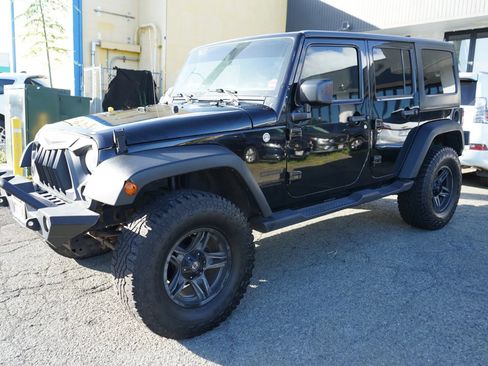 Used 2016 Jeep Wrangler Unlimited Sport w/ Quick Order Package 24S AWD/4WD image 5