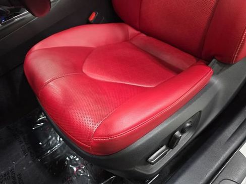 Used 2022 Toyota Camry XSE w/ Navigation Package FWD image 28