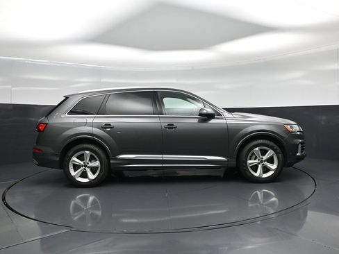 Used 2024 Audi Q7 2.0T Premium AWD/4WD image 24