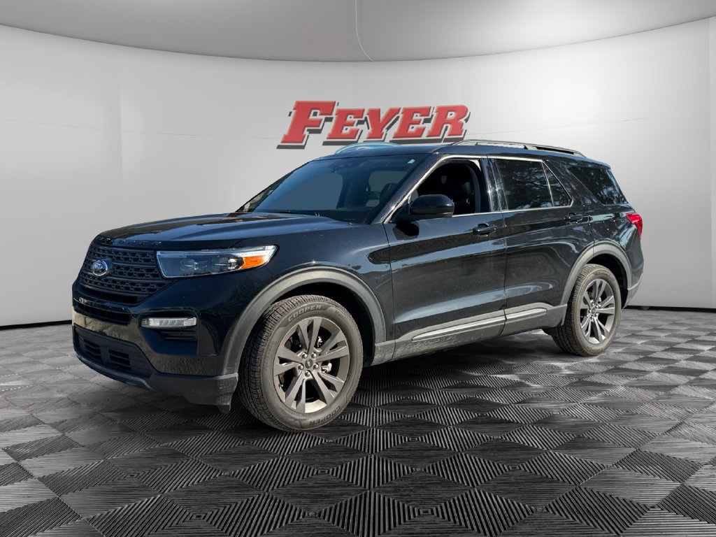 Certified 2023 Ford Explorer XLT w/ Equipment Group 202A RWD image 1