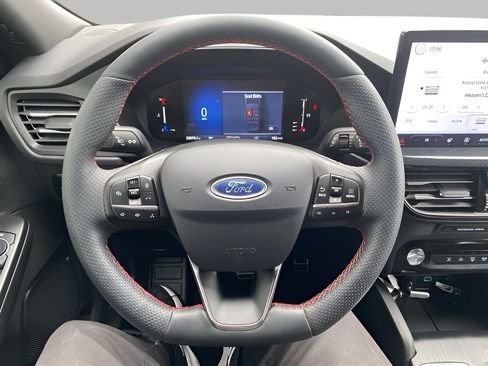 Used 2023 Ford Escape ST-Line w/ Tech Pack #1 image 11