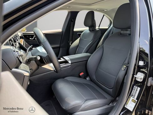 Used 2025 Mercedes-Benz C 300 4MATIC Sedan image 13