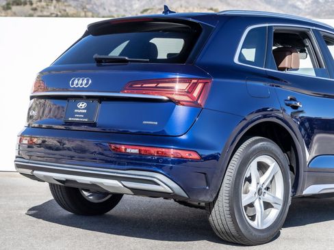 Used 2023 Audi Q5 2.0T Premium w/ Convenience Package AWD/4WD image 16