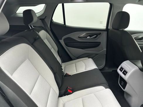Used 2023 GMC Terrain SLE w/ Driver Convenience Package image 34