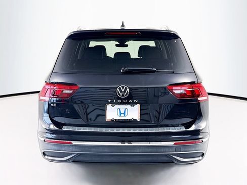 Used 2022 Volkswagen Tiguan SE FWD image 6