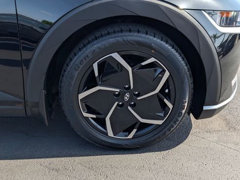 Certified 2024 Hyundai Ioniq 5 SEL RWD image 8