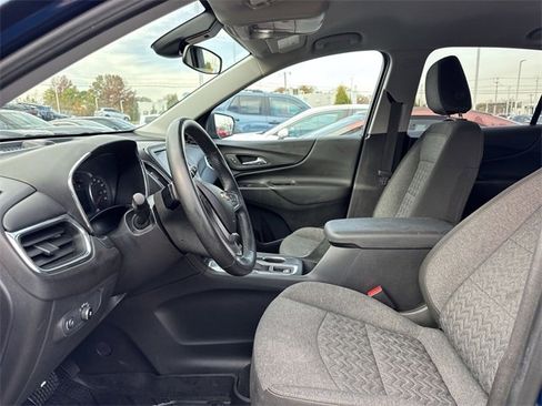 Used 2023 Chevrolet Equinox LT image 11