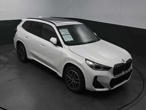 Used 2023 BMW X1 xDrive28i w/ M Sport Package AWD/4WD image 51