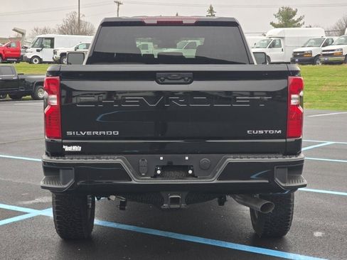 New 2026 Chevrolet Silverado 2500 Custom w/ Custom Convenience Package image 9