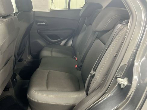 Used 2017 Chevrolet Trax LT w/ LPO, Protection Package image 22